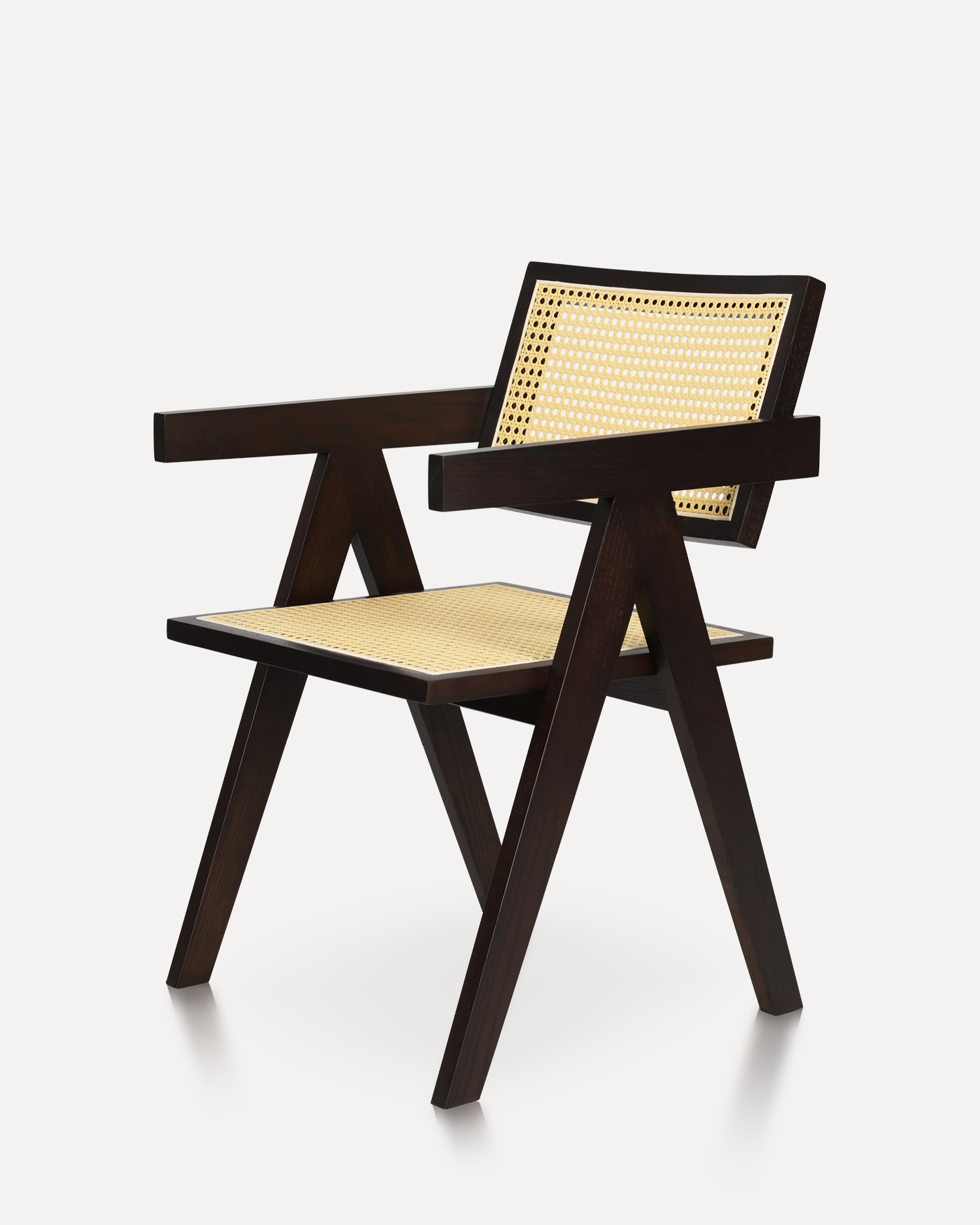 Minimalistyczne krzesła do jadalni z drewna rattanu