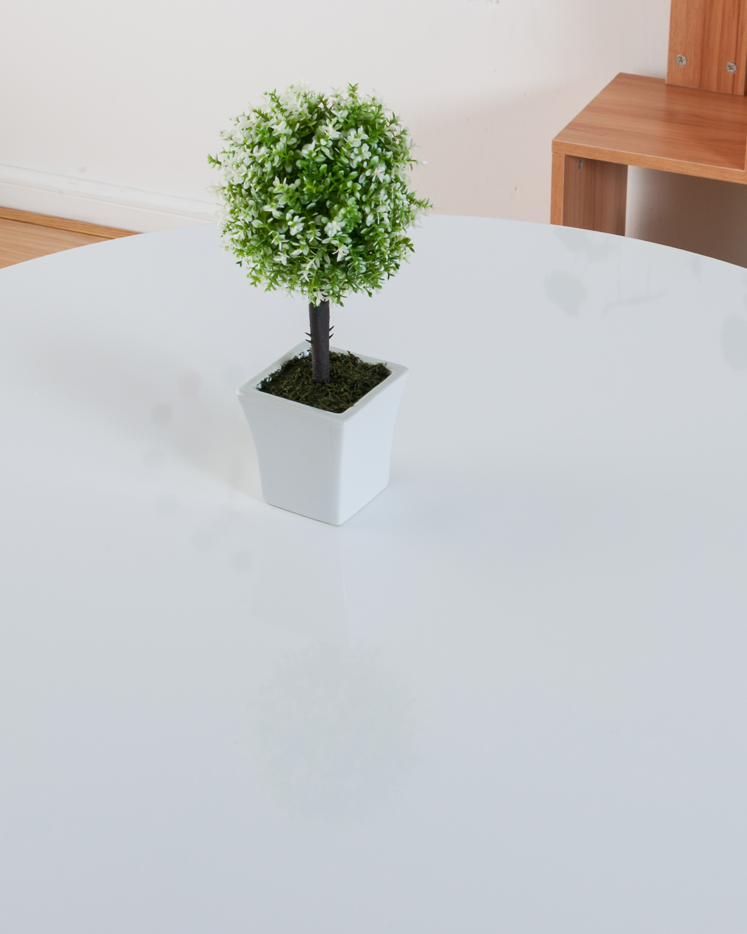 Nordycki okrągły stół jadalny Nordycki okrągły stół jadalny