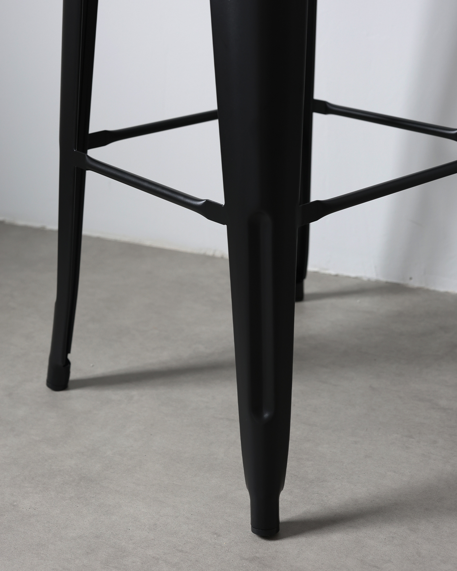 Vintage żelazne krzesła Vintage żelazne krzesła